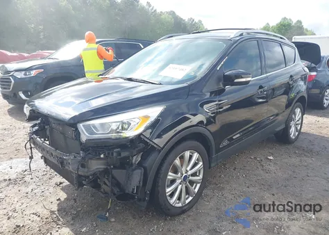 2017 Ford Escape Titanium из США, поврежденный, VIN 1FMCU0JD8HUE84471